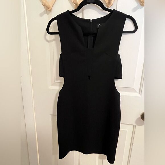 Pre-loved super flattering De Philo little black dress - Picture 2 of 7